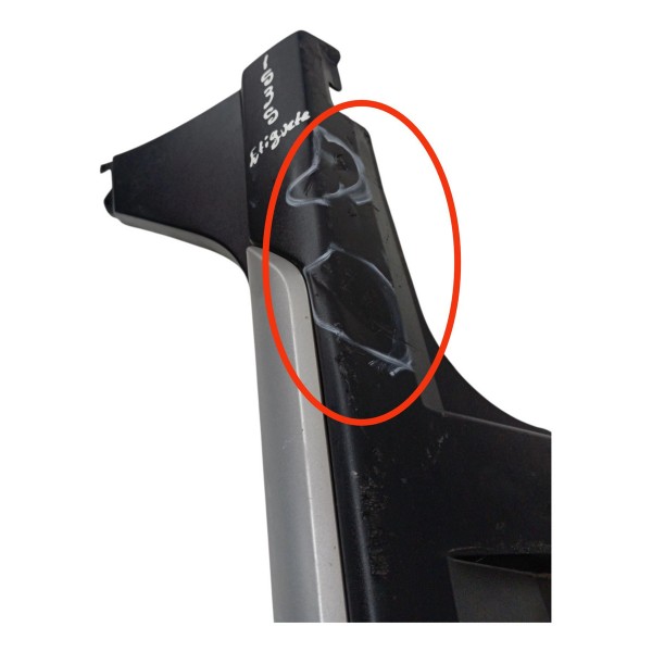 Spoiler Lateral Esquerda Chevrolet Onix 2018 2019 Detalhe