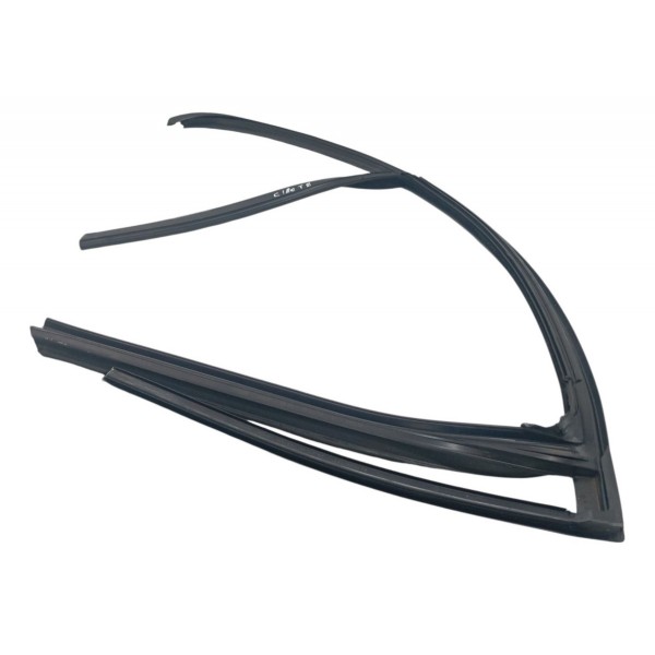 Guarnição Porta Traseira Esquerda Mercedes Benz C180 2011