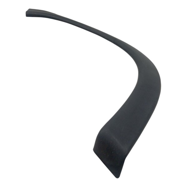 Moldura Paralama Traseiro Direito Chevrolet Corsa 2001 2002