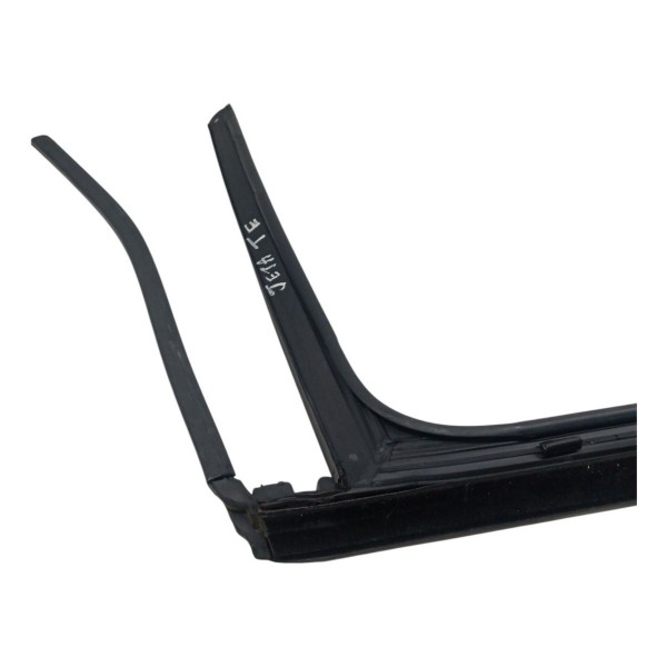 Guarnição Porta Traseira Esquerda Volkswagen Jetta 2010 2011