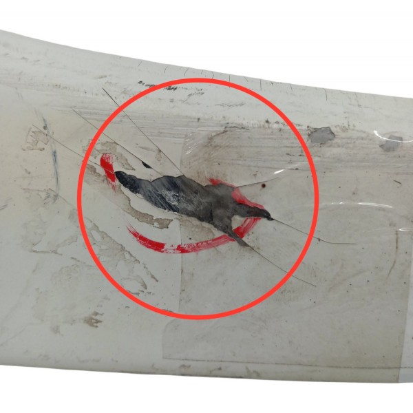 Moldura Paralama Traseiro Esquerdo Gm Corsa 1996 Detalhe