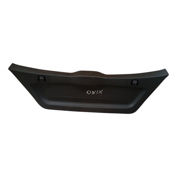 Tampão Acabamento Tampa Traseira Onix 2018 2019 2010