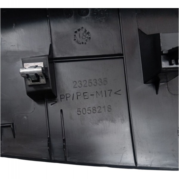 Acabamento Tampa Traseira Porta Malas Chevrolet Tracker 2019