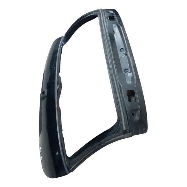 Tampa Traseira S/vidro Renault Clio 2001 2002 2003 Detalhes