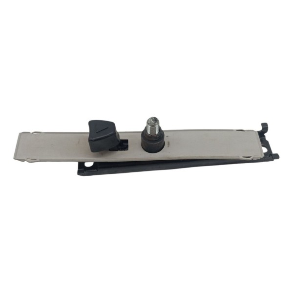 Trilho Regulagem Altura Cinto Direito Fiat Uno Way 2011 2012