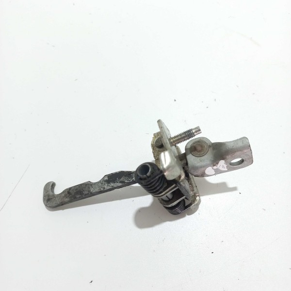 Limitador De Porta Dianteira Direita Renault Sandero Rs