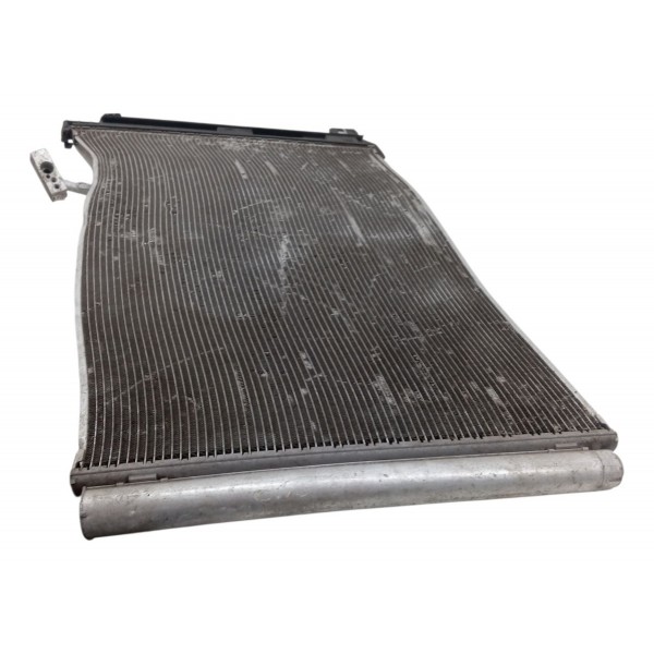 Radiador Ar Condicionado Mercedes Benz C180 2010 Detalhe