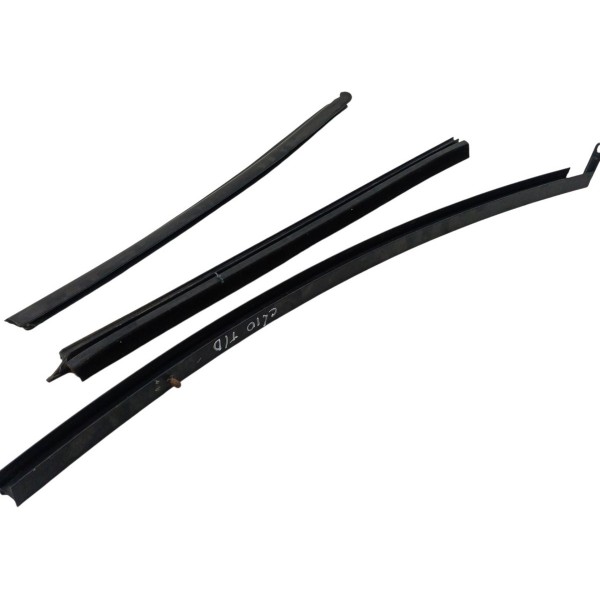 Kit Pestana Canaleta Traseira Direita Renault Clio 2002