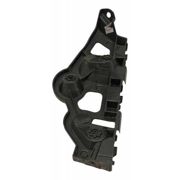 Guia Parachoque Tráseiro Esquerdo Sandero 2017