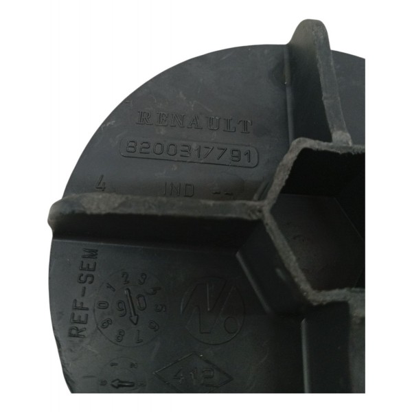 Trava Parafuso Fixação Estepe Renault Megane 2006 2007 2008