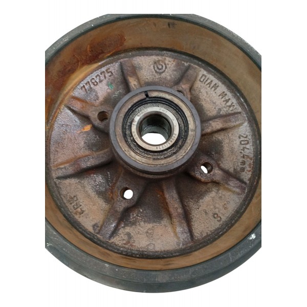 Panela Tambor Freio Traseiro Direito Peugeot 208 2014 2015