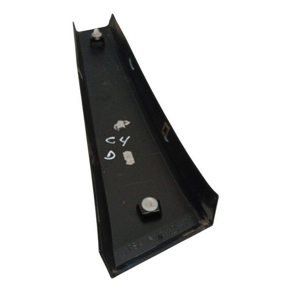 Moldura Direita Coluna Central Citroen C4 2013 Detalhel
