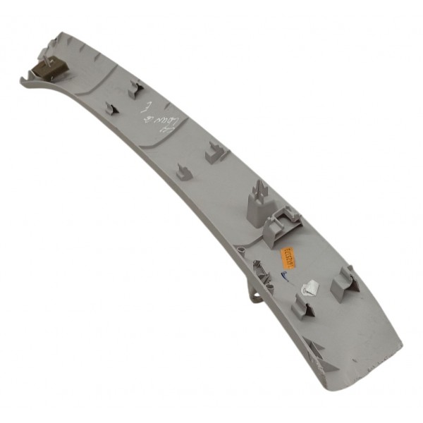 Acabamento Esquerdo Parabrisa Citroen C4 Lounge 2015 2016
