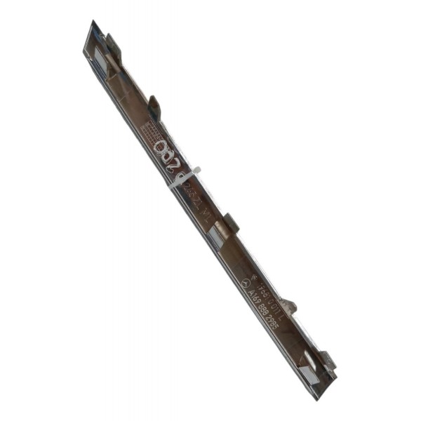 Friso Cromado Grade Dianteira Mercedes B200 B180 2009 10 11