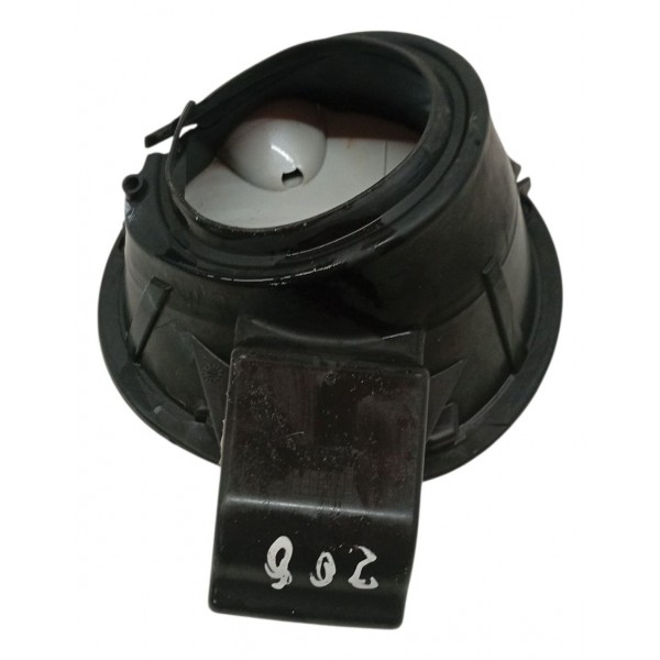 Tampa Portinhola Tanque Combustivel Peugeot 208 2014 Detalhe