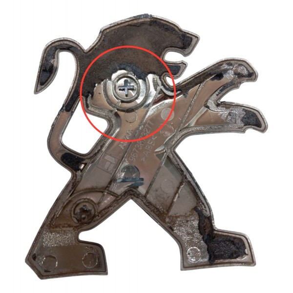 Emblema Cromado Peugeot 208 Allure 2014 Detalhe