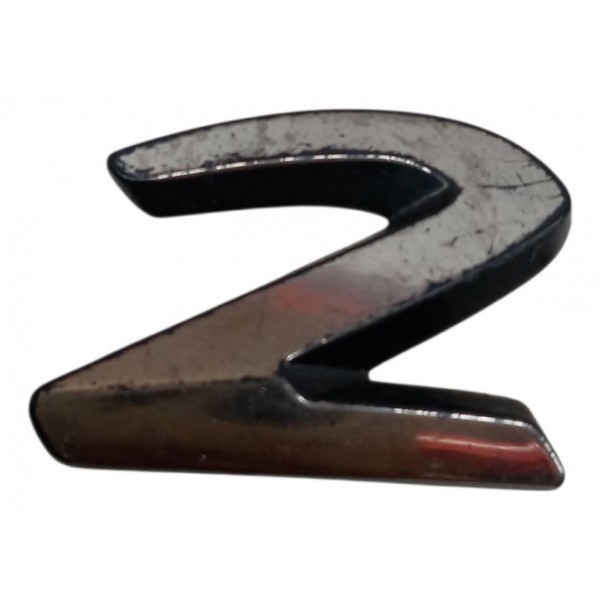 Emblema Cromado Peugeot 208 Allure 2014 Detalhe