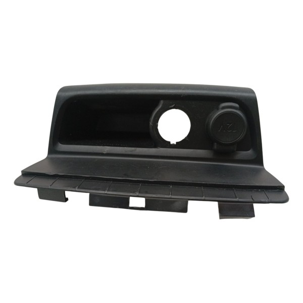 Moldura Tomada 12v Painel Central Peugeot 208 2015 Detalhe