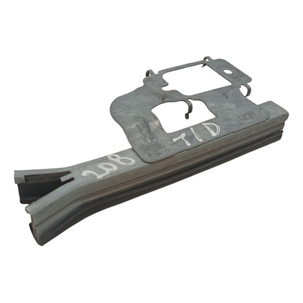 Guia Vidro Porta Traseira Direito Peugeot 208 2014 2015