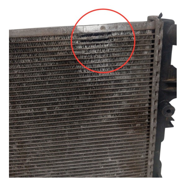 Radiador Água Motor Chevrolet Astra 1.8 2001 2002 Detalhe