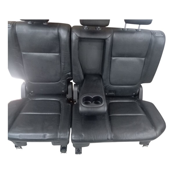 Jogo Banco Couro Traseiro Mitsubishi Outlander 2.0 2015 2016