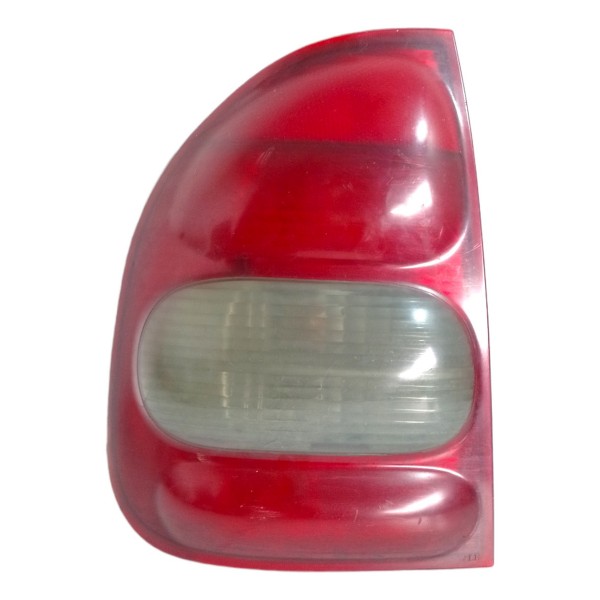 Lanterna Traseira Esquerda Gm Corsa  Esquerdo Vermelho