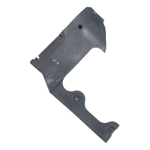 Protetor Defletor Interno Radiador Peugeot 307 2005 Detalhe