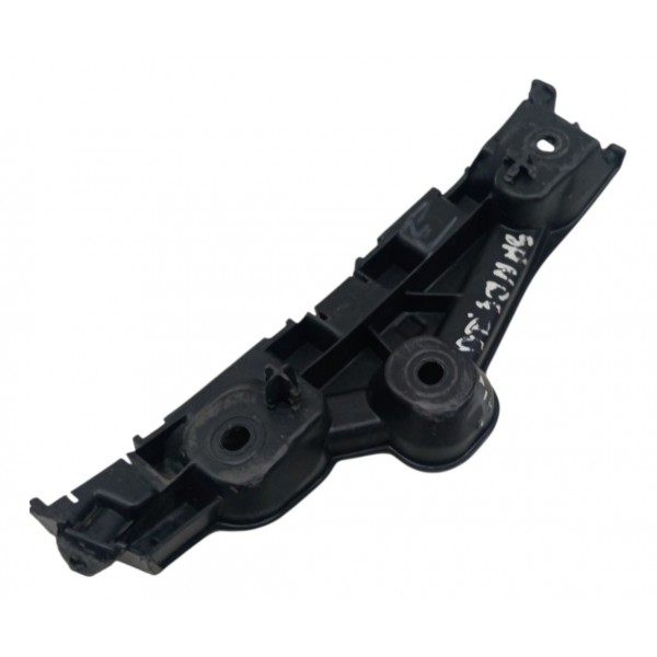 Guia Parachoque Dianteiro Esquerdo Renault Sandero 1.0 2017