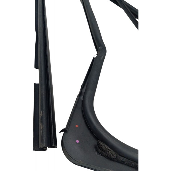 Kit Pestana Canaleta Traseira Esquerda Renault Sandero 2017