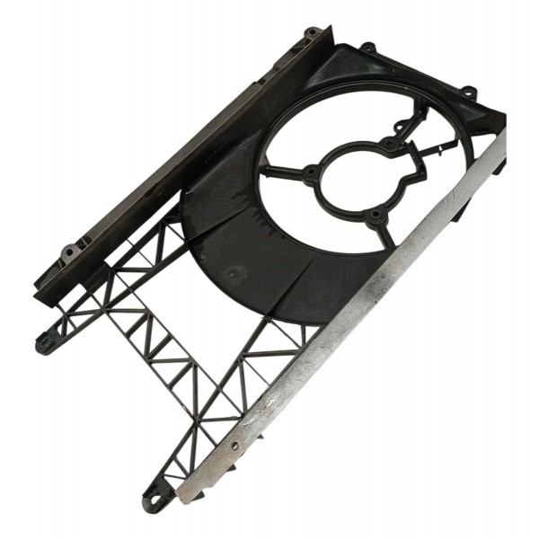 Moldura Defletor Ar Radiador Chevrolet Celta 2006 2007 2008