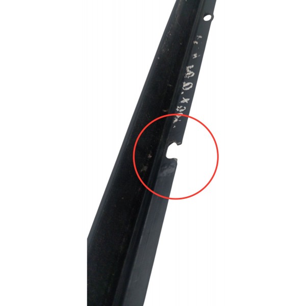 Pestana Externa Cromada Traseira Direita Vw Jetta Detalhe