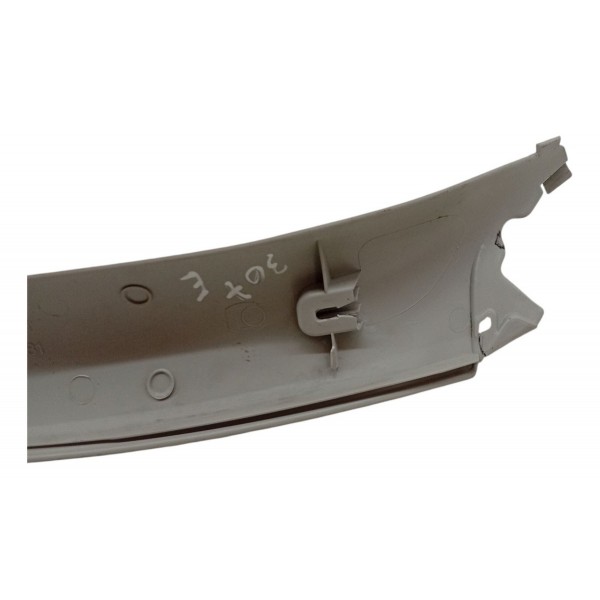 Acabamento Vidro Porta Malas Esquerdo Peugeot 307 2006 2007