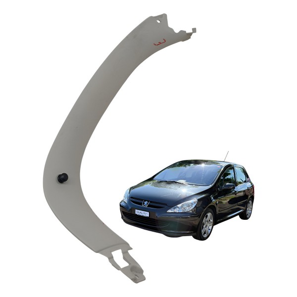 Acabamento Vidro Porta Malas Esquerdo Peugeot 307 2006 2007