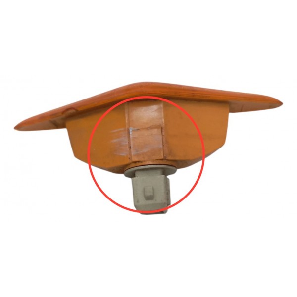 Lanterna Pisca Seta Alerta Ford Focus Sedan 2002 Detalhe Direito