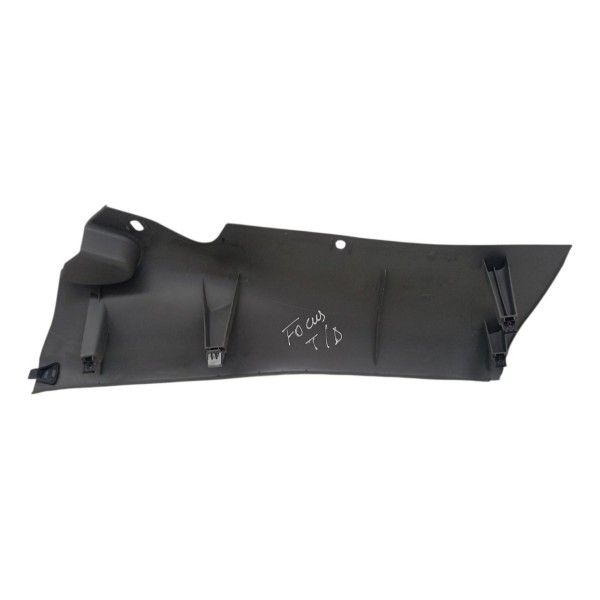 Moldura Banco Traseiro Direito Ford Focus Glx 2001 2002 2003