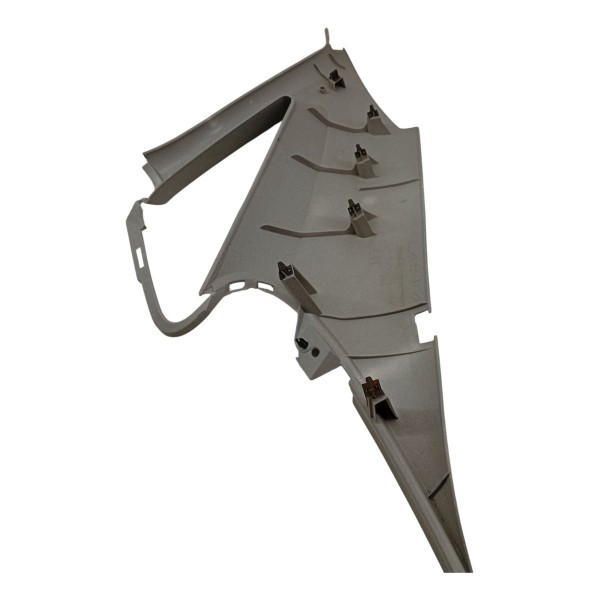 Revestimento Coluna Traseira Esquerda Focus Sedan Detalhe