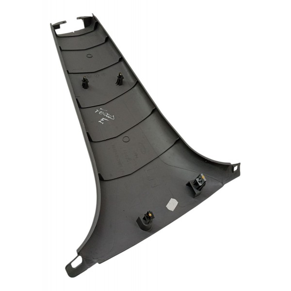 Moldura Coluna Esquerda Ford Focus Sedan 2001 2002 2003 2004