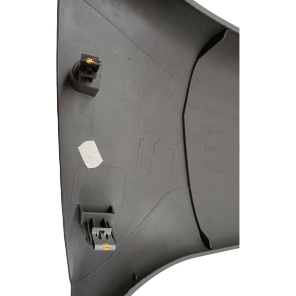 Moldura Coluna Esquerda Ford Focus Sedan 2001 2002 2003 2004