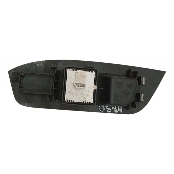 Moldura Botão Vidro Eletrico Esquerdo Fiat Argo 2017 2018