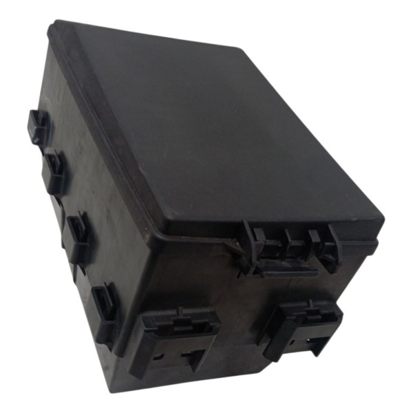 Caixa Fusivel Ford Focus Sedan 2.0 16v Glx 2001 2002 Detalhe