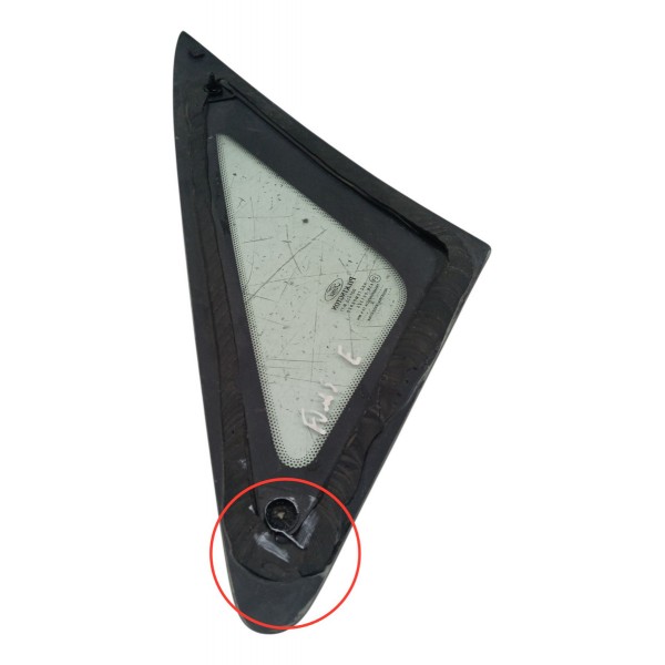 Vidro Fixo Vigia Esquerdo Ford Focus Sedan 2.0 2002 Detalhe