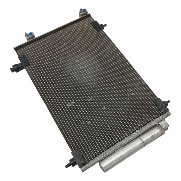 Condensador Ar Condicionado Citroen C4 2.0 2008 Detalhe