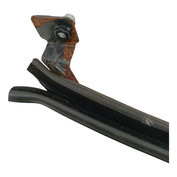 Guia Parachoque Dianteiro Esquerdo Citroen C4 Pallas 2008