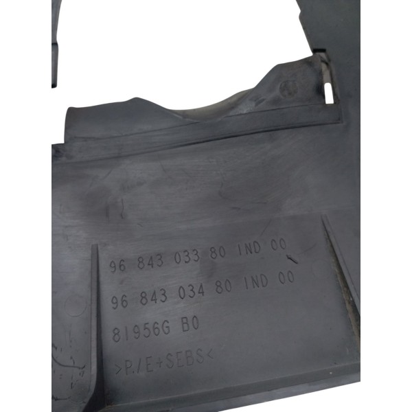 Defletor Direito Radiador Citroën C4 Pallas 2008 2009 2010