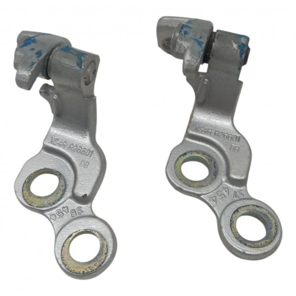 Dobradiça Porta Traseiro Esquerdo Ford Focus Sedan 2001 2002