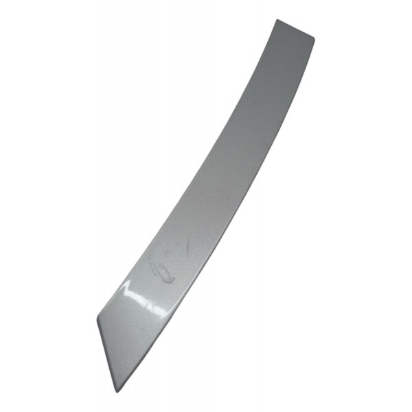 Acabamento Traseiro Direito Citroen C4 2007 2008 Detalhe