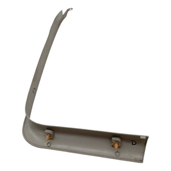 Acabamento Tampa Traseira Direita Gm Astra 2001 2002 2003