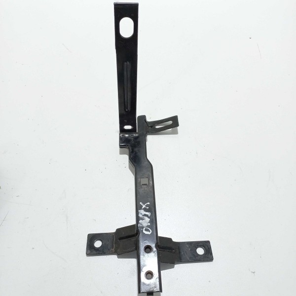 Suporte Trava Caixa Bateria Chevrolet Onix 2018 2019 Direito