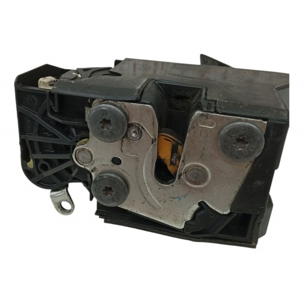 Fechadura Porta Dianteira Direita Renault Sandero 1.0 2017