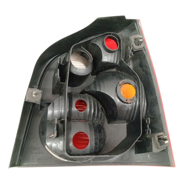 Lanterna Direita Volkswagen Polo Hatch 2003 2004 2005 2006